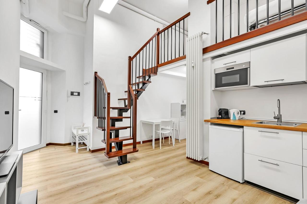 Loft Daiquiri Nel Centro Di Milano, Via Sottocorno, Porta Vittoriaアパートメント エクステリア 写真