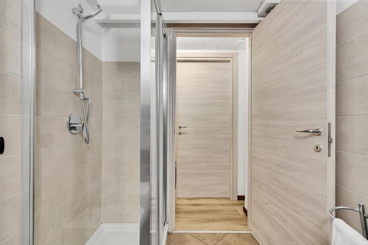 Loft Daiquiri Nel Centro Di Milano, Via Sottocorno, Porta Vittoriaアパートメント エクステリア 写真
